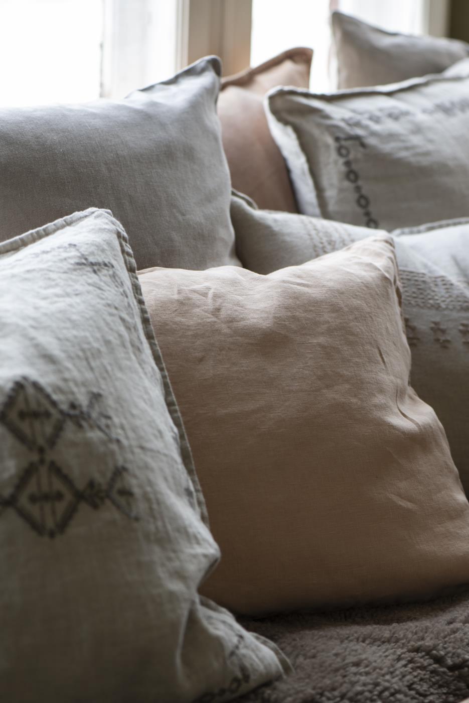 Ib Laursen tyynynpäällinen pellava 40 x 60 cm - Cafe Creme