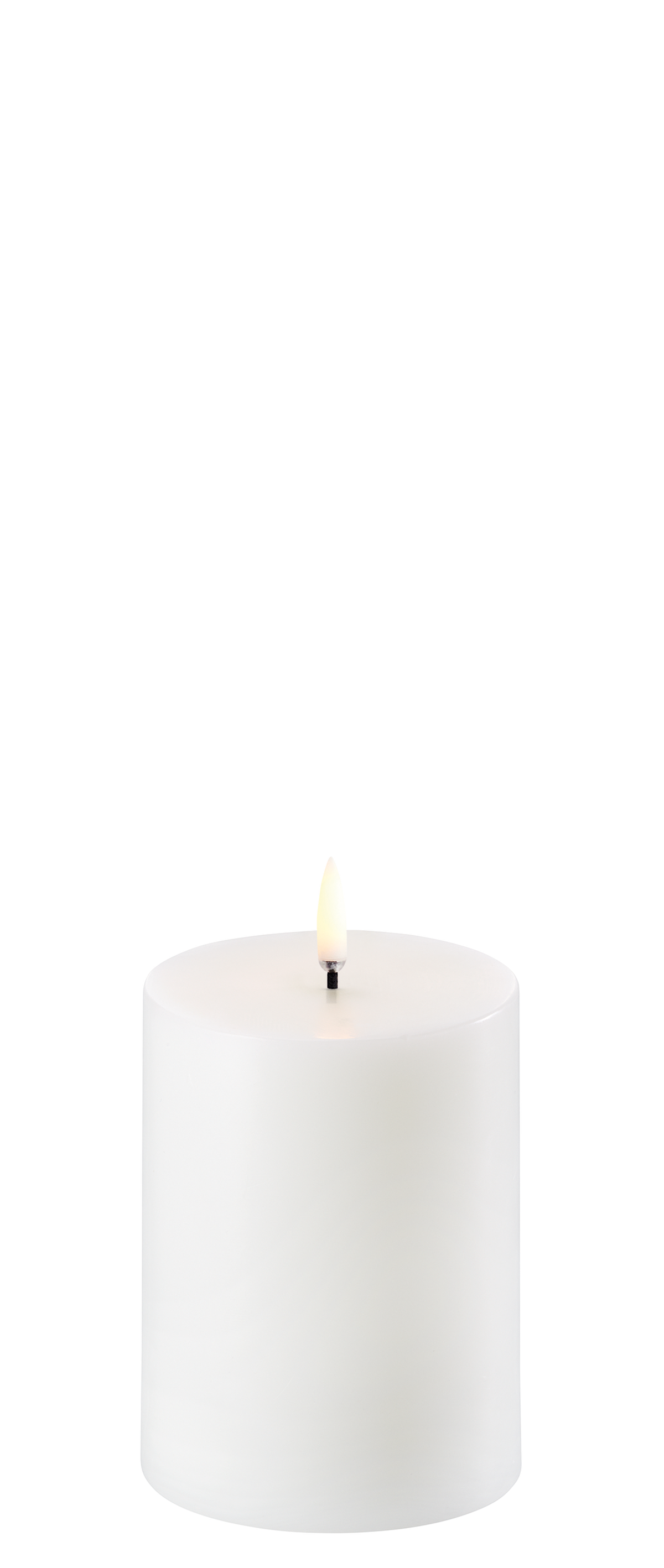 Uyuni LED-kynttilä smooth 7,8 x 10 cm - Nordic White